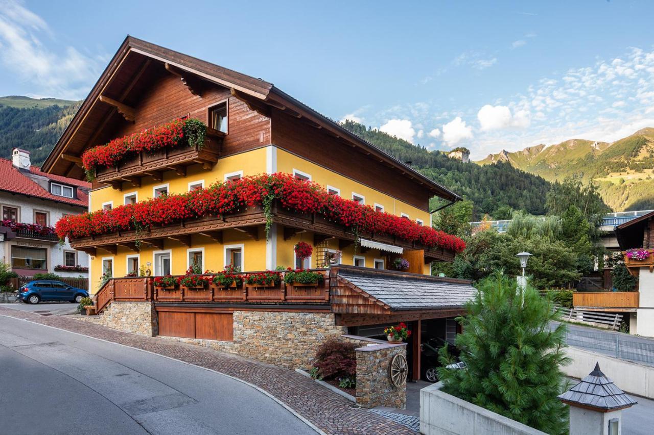 Haus Rainer Apartment Matrei in Osttirol Bagian luar foto